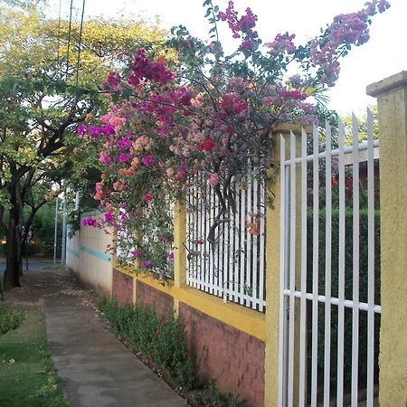 Hostal Casa Los Espinoza Managua Exteriér fotografie
