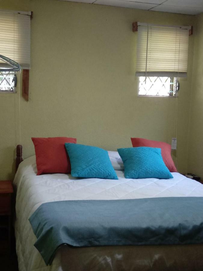 Hostal Casa Los Espinoza Managua Exteriér fotografie